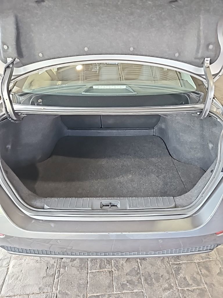 Used 2024 Nissan Sentra SV image 18