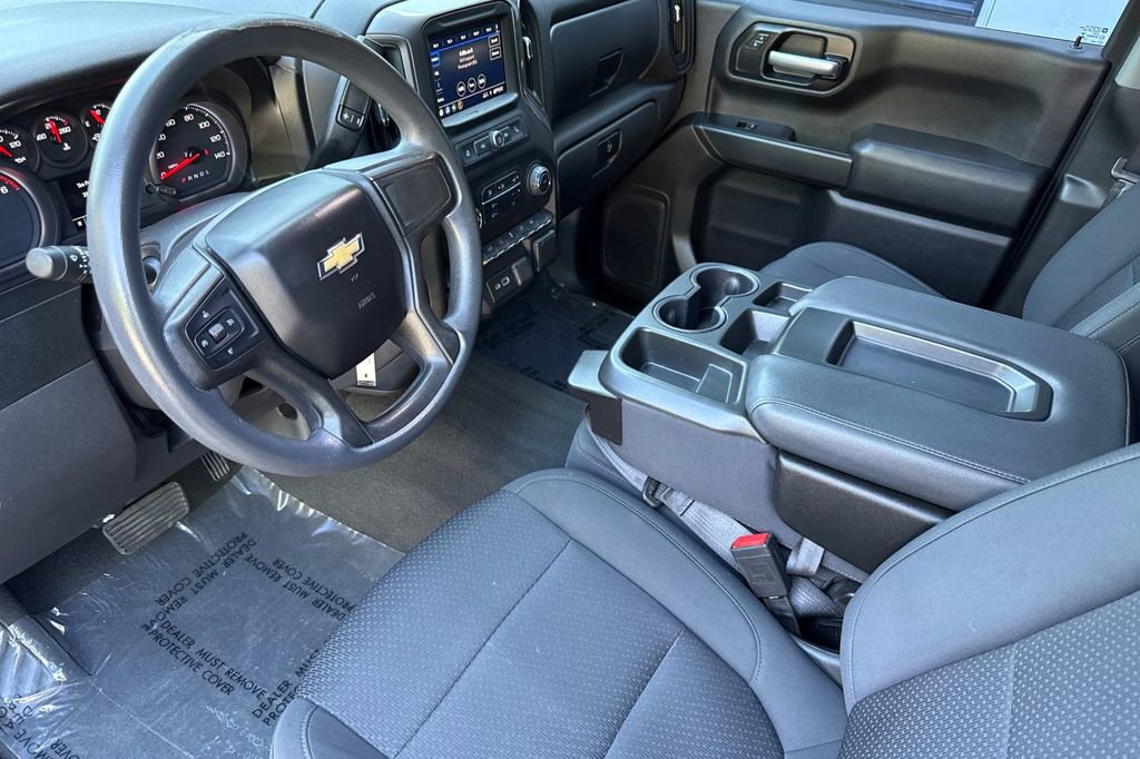 Used 2021 Chevrolet Silverado 1500 Custom RWD image 3