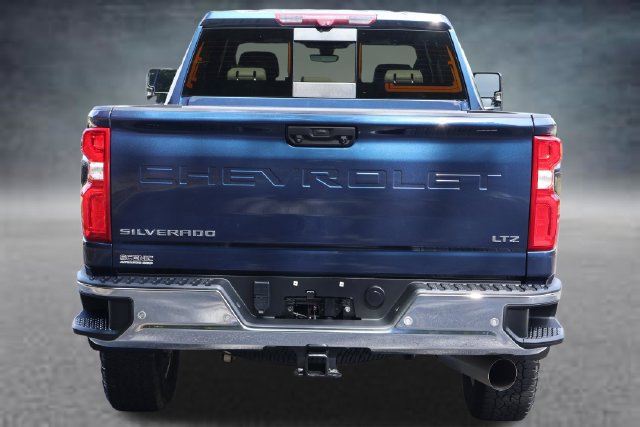 Used 2022 Chevrolet Silverado 2500 LTZ w/ LTZ Premium Package AWD/4WD image 23