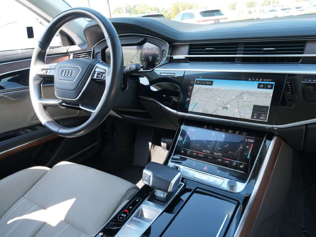 Used 2024 Audi A8 L 3.0T AWD/4WD image 17