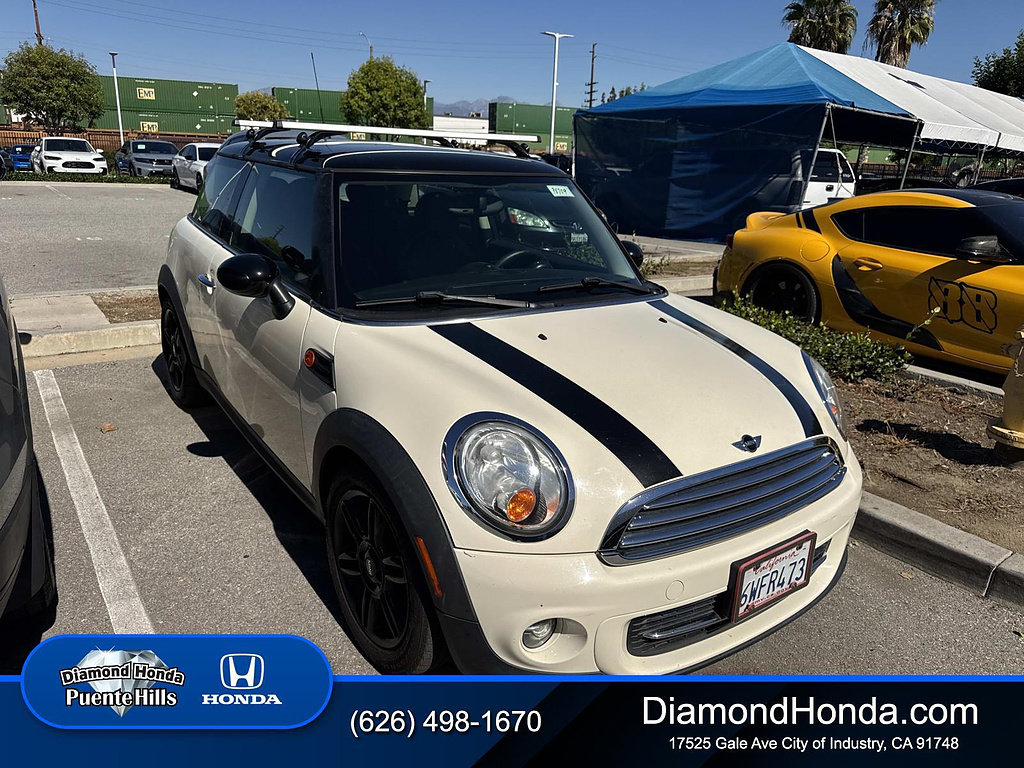 Used 2012 MINI Cooper Hardtop FWD image 1
