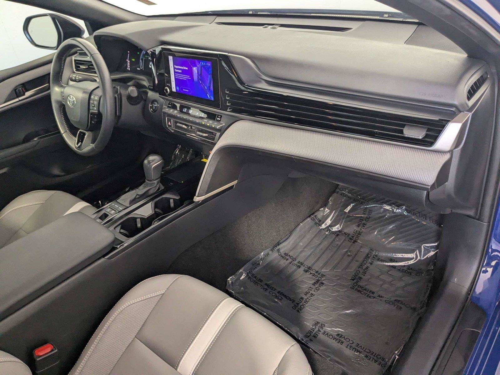 Certified 2025 Toyota Camry SE w/ Convenience Package FWD image 31