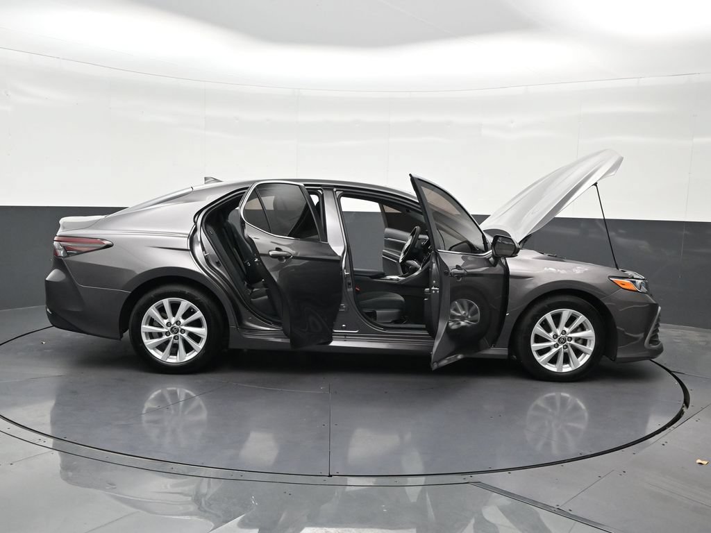 Used 2024 Toyota Camry LE w/ Convenience Package FWD image 33