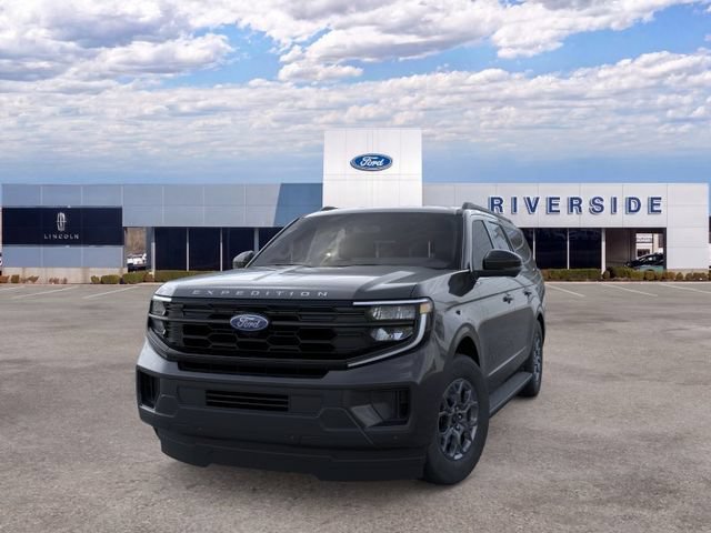 New 2026 Ford Expedition Max Active RWD image 2