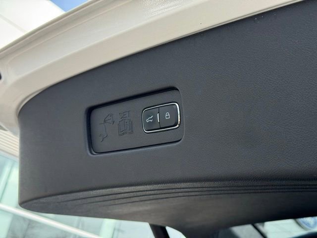 Used 2020 Lincoln Aviator Reserve w/ Equipment Group 201A image 42
