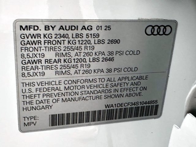 Used 2025 Audi Q3 2.0T Premium w/ Convenience Package AWD/4WD image 36
