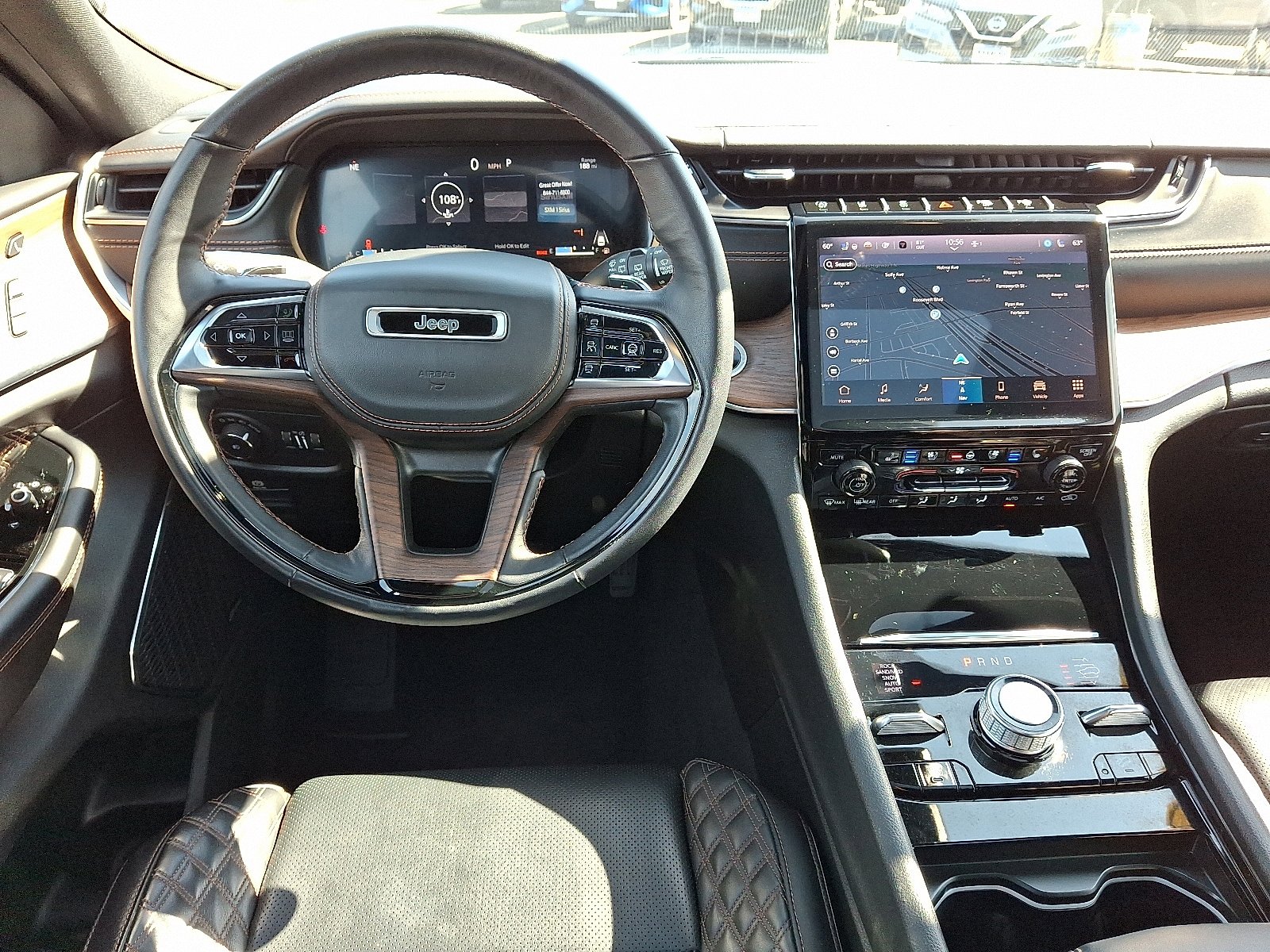 Used 2022 Jeep Grand Cherokee Summit AWD/4WD image 11