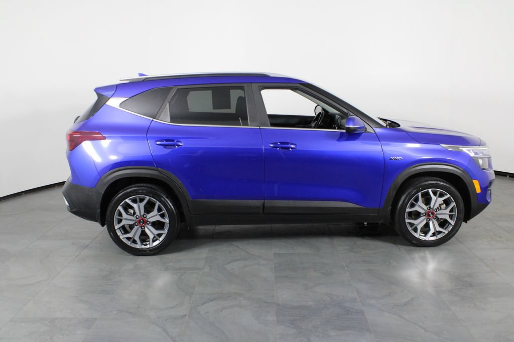 Used 2021 Kia Seltos S AWD/4WD image 11
