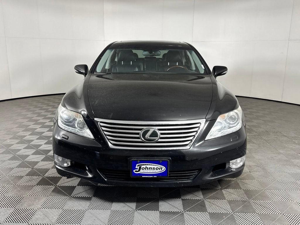 Used 2011 Lexus LS 460 AWD w/ Luxury Value Edition image 2