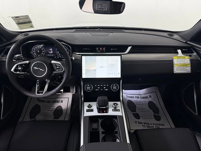 New 2024 Jaguar XF R-Dynamic SE image 18