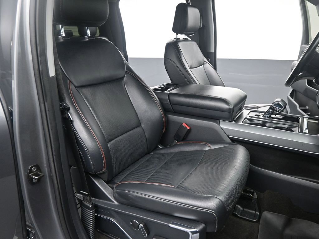 Used 2021 Ford F150 Lariat w/ FX4 Off-Road Package image 3