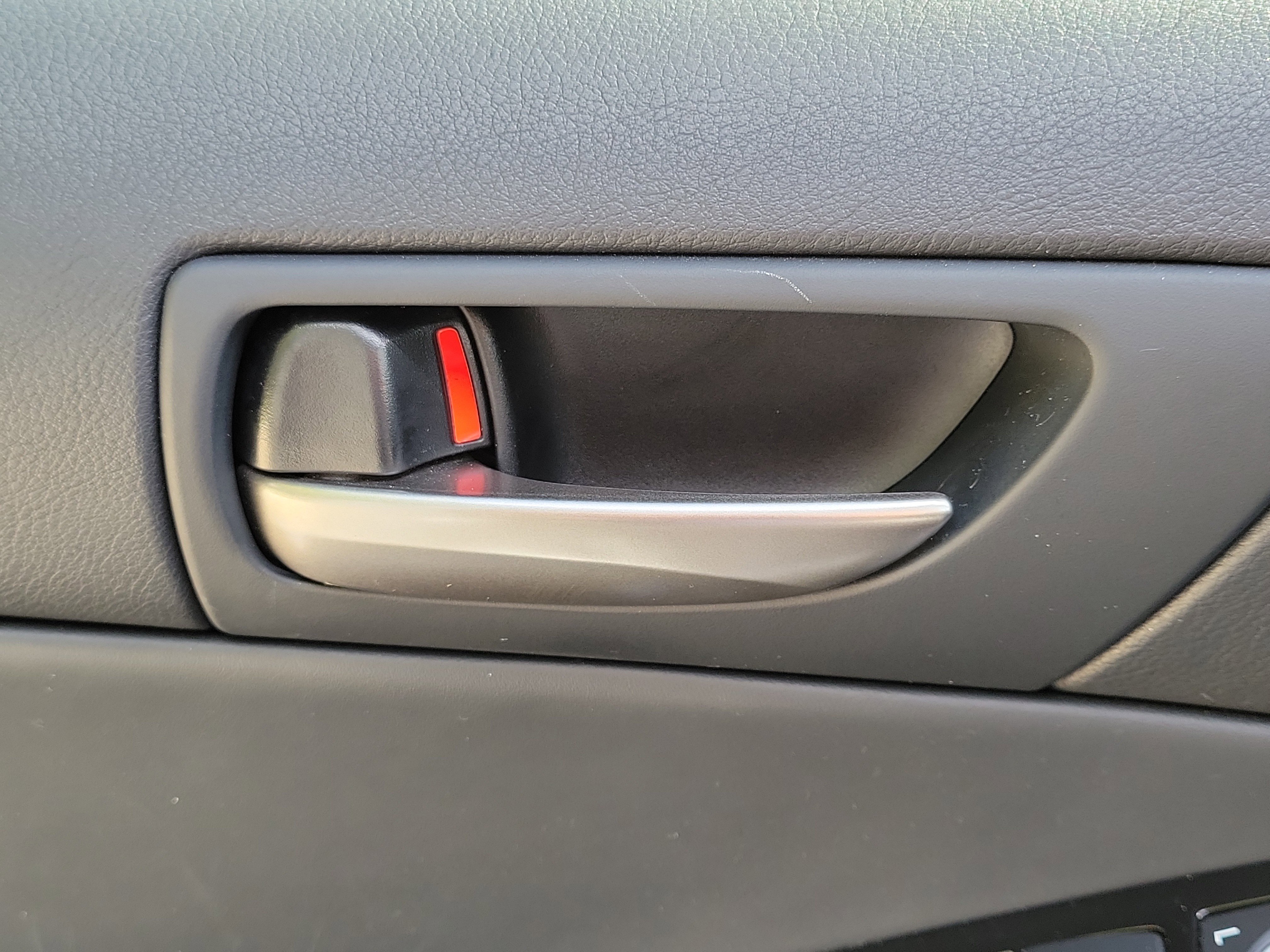 Certified 2025 Lexus IS 350 F Sport image 17