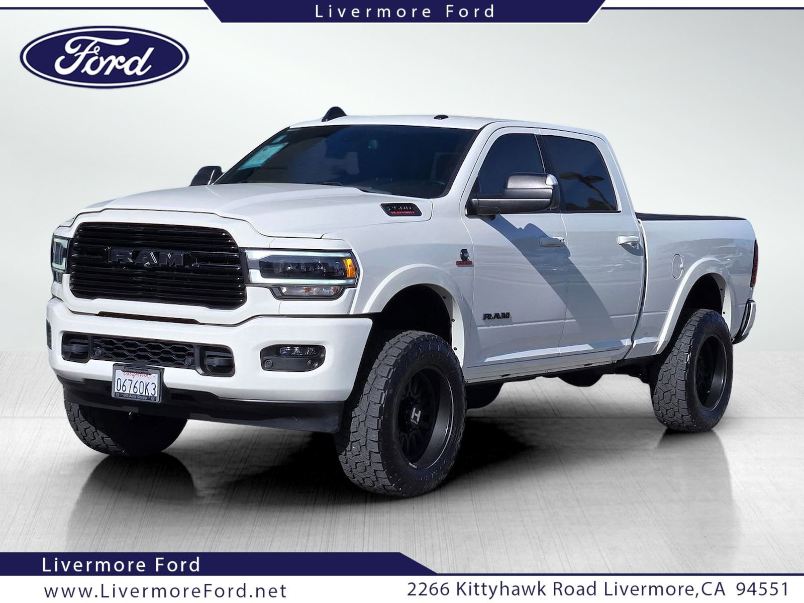 Used 2022 RAM 2500 Laramie w/ Night Edition AWD/4WD image 1