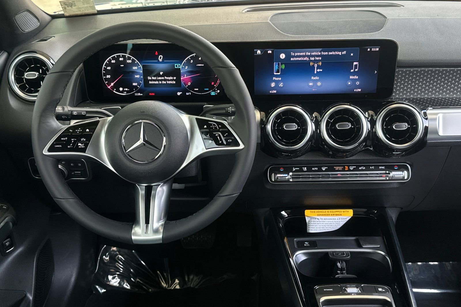 New 2026 Mercedes-Benz GLB 250 image 24