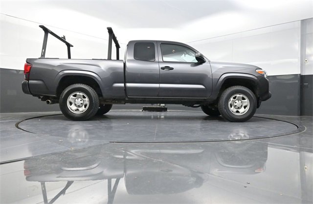 Used 2022 Toyota Tacoma SR image 24