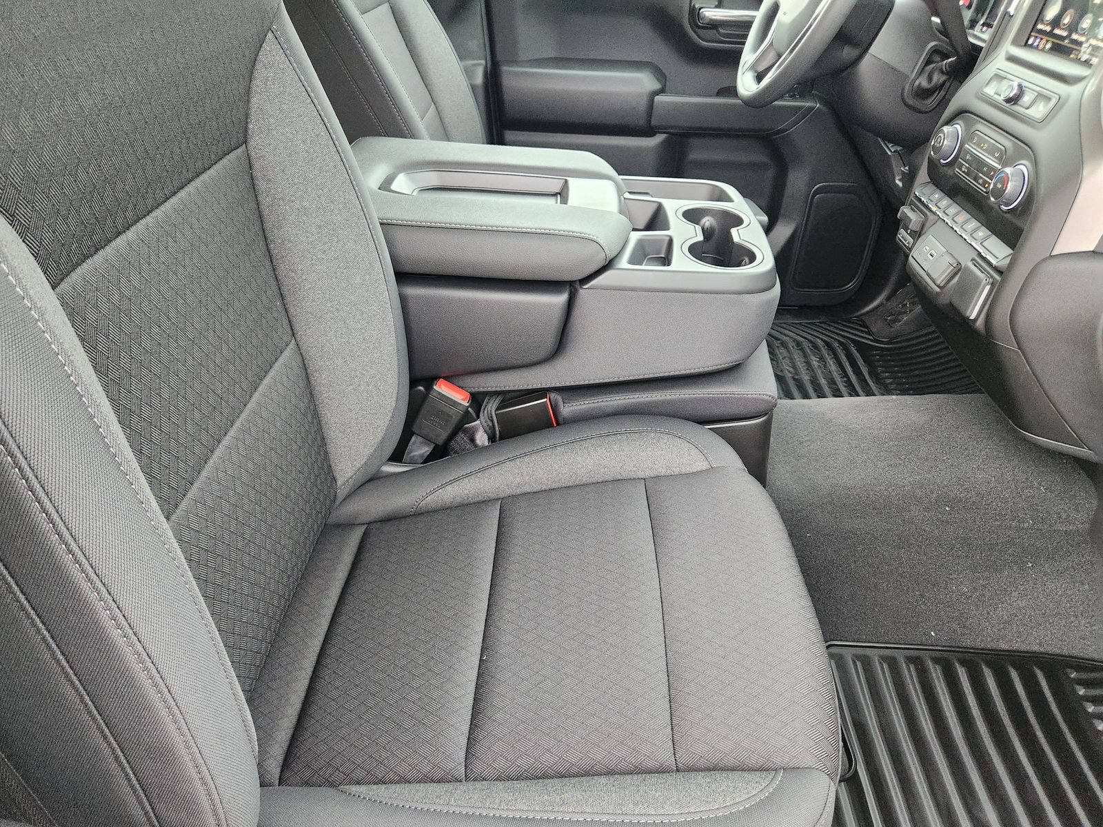New 2026 Chevrolet Silverado 1500 Custom w/ LPO, Dark Essentials Package RWD image 14