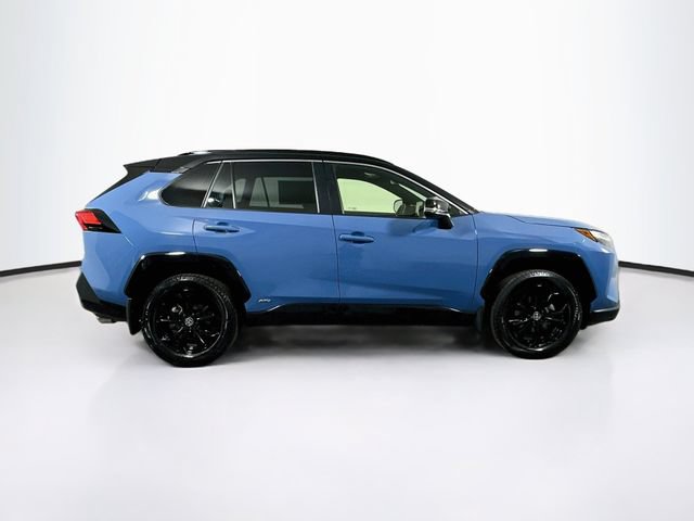 Used 2024 Toyota RAV4 XSE AWD/4WD image 10