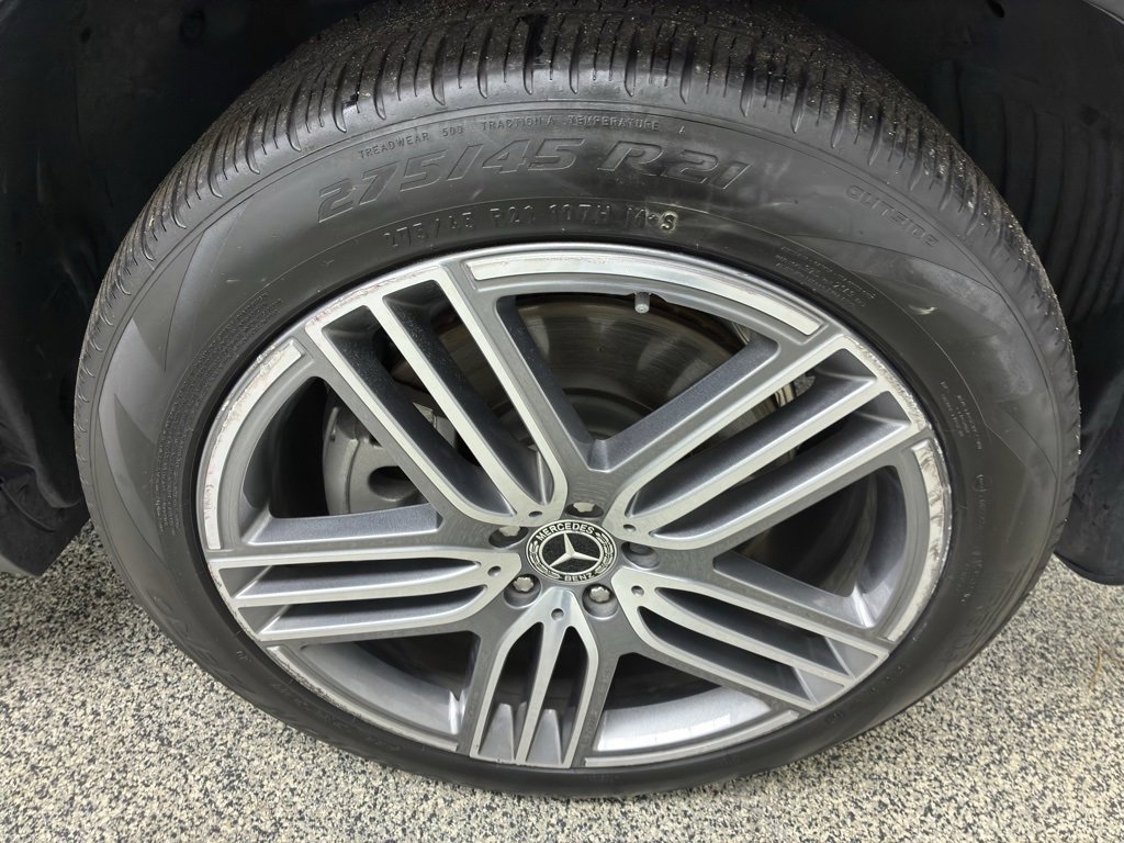 Used 2022 Mercedes-Benz GLS 450 4MATIC image 15