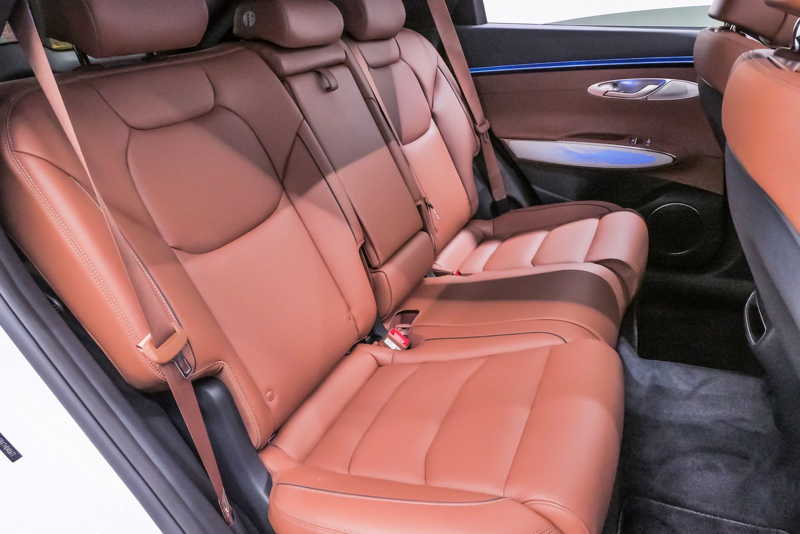 Certified 2026 Genesis GV70 2.5T Advanced image 12