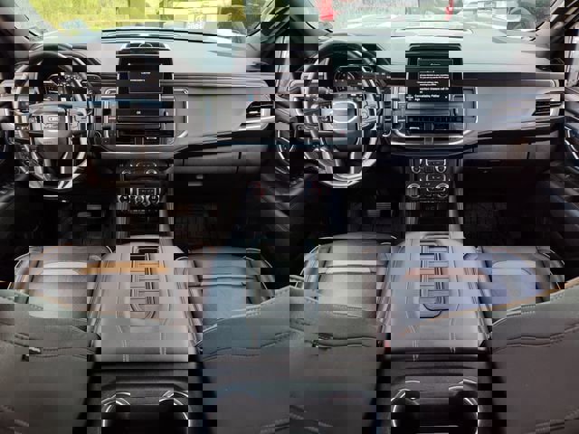 Used 2021 GMC Yukon XL AT4 w/ AT4 Premium Package image 25