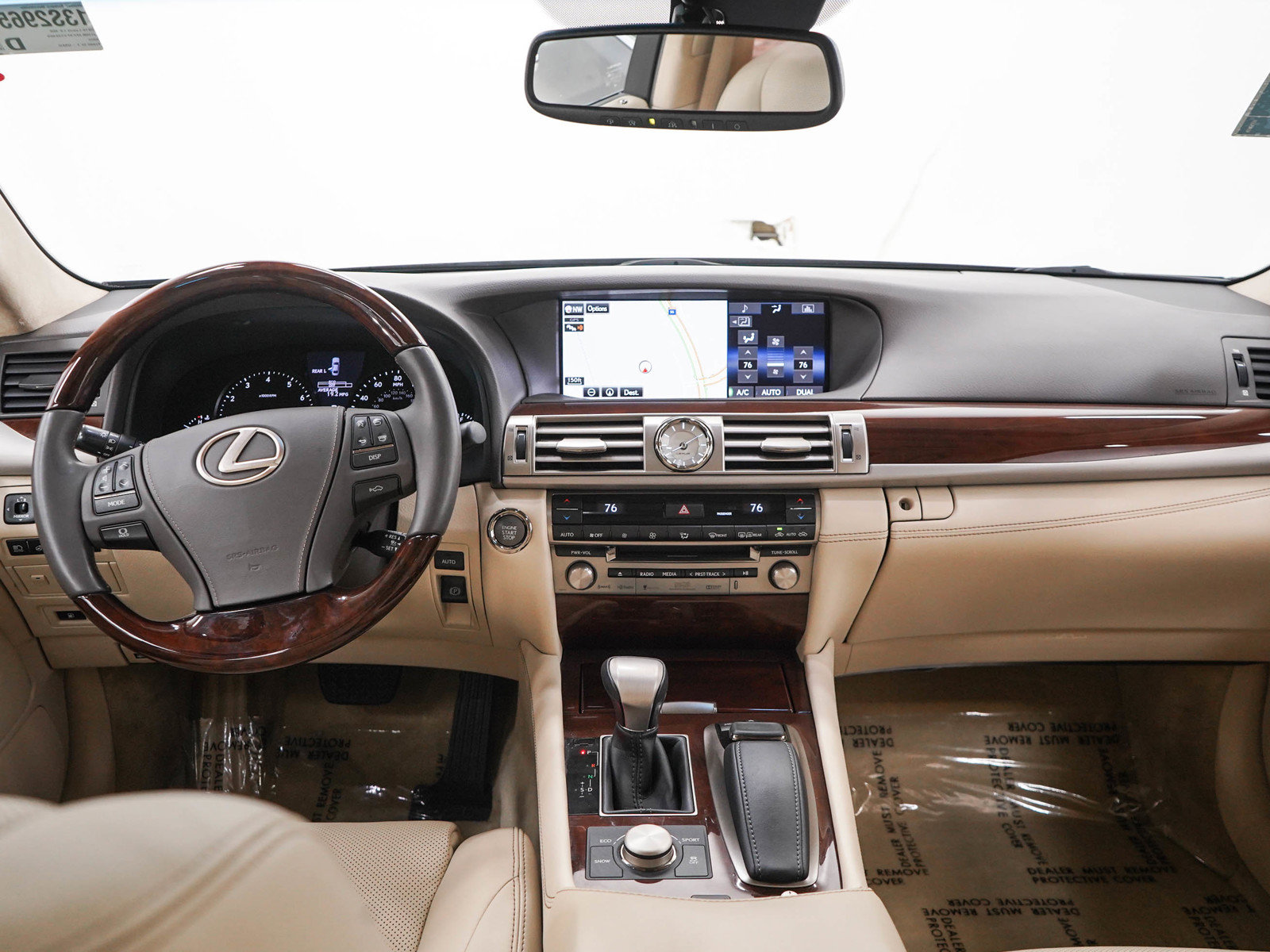 Used 2015 Lexus LS 460 w/ Comfort Package RWD image 14