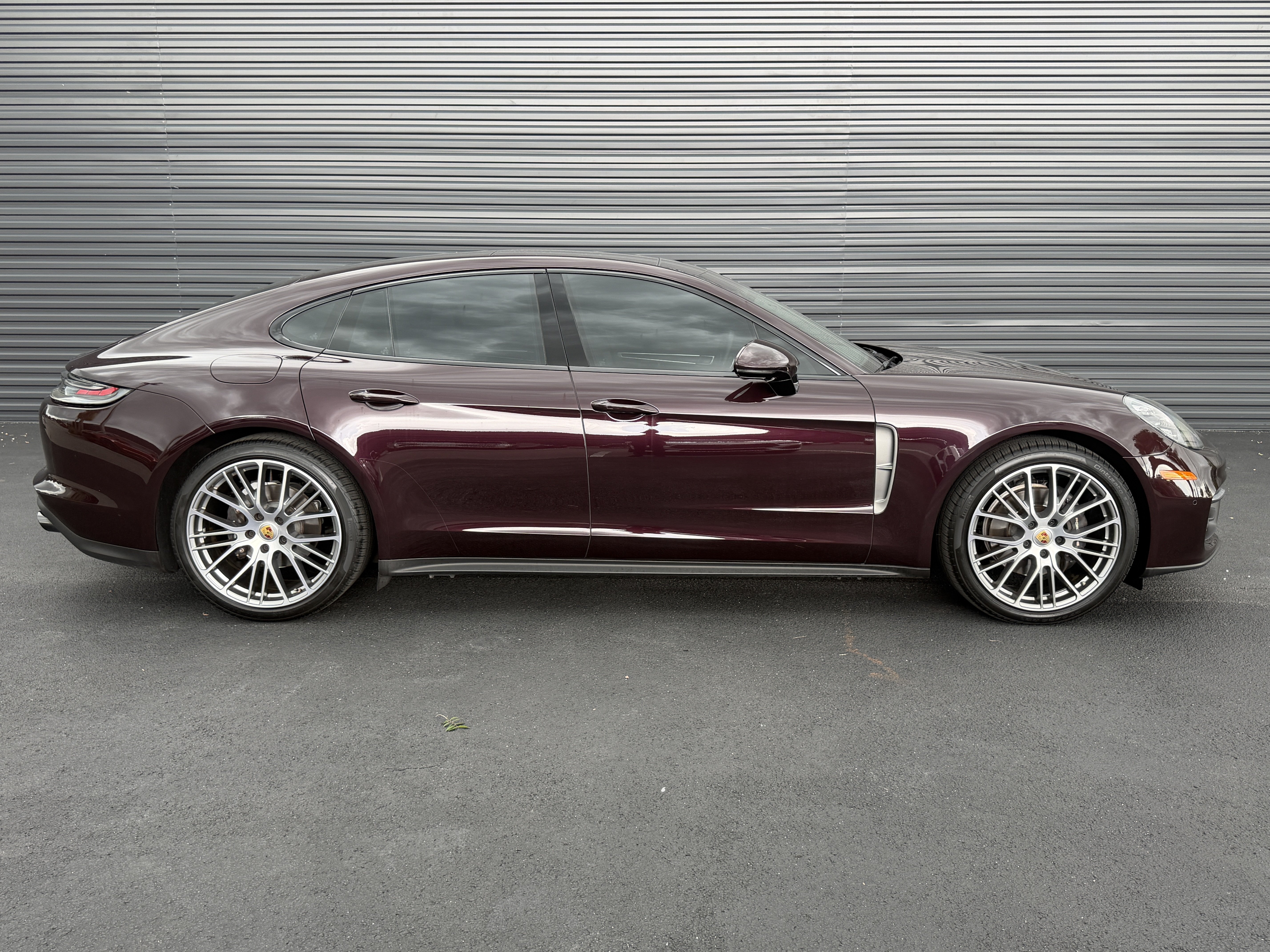 Certified 2023 Porsche Panamera 4 Platinum Edition AWD/4WD image 8