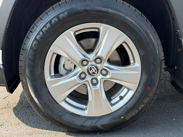 Certified 2024 Toyota RAV4 XLE w/ Convenience Package AWD/4WD image 11