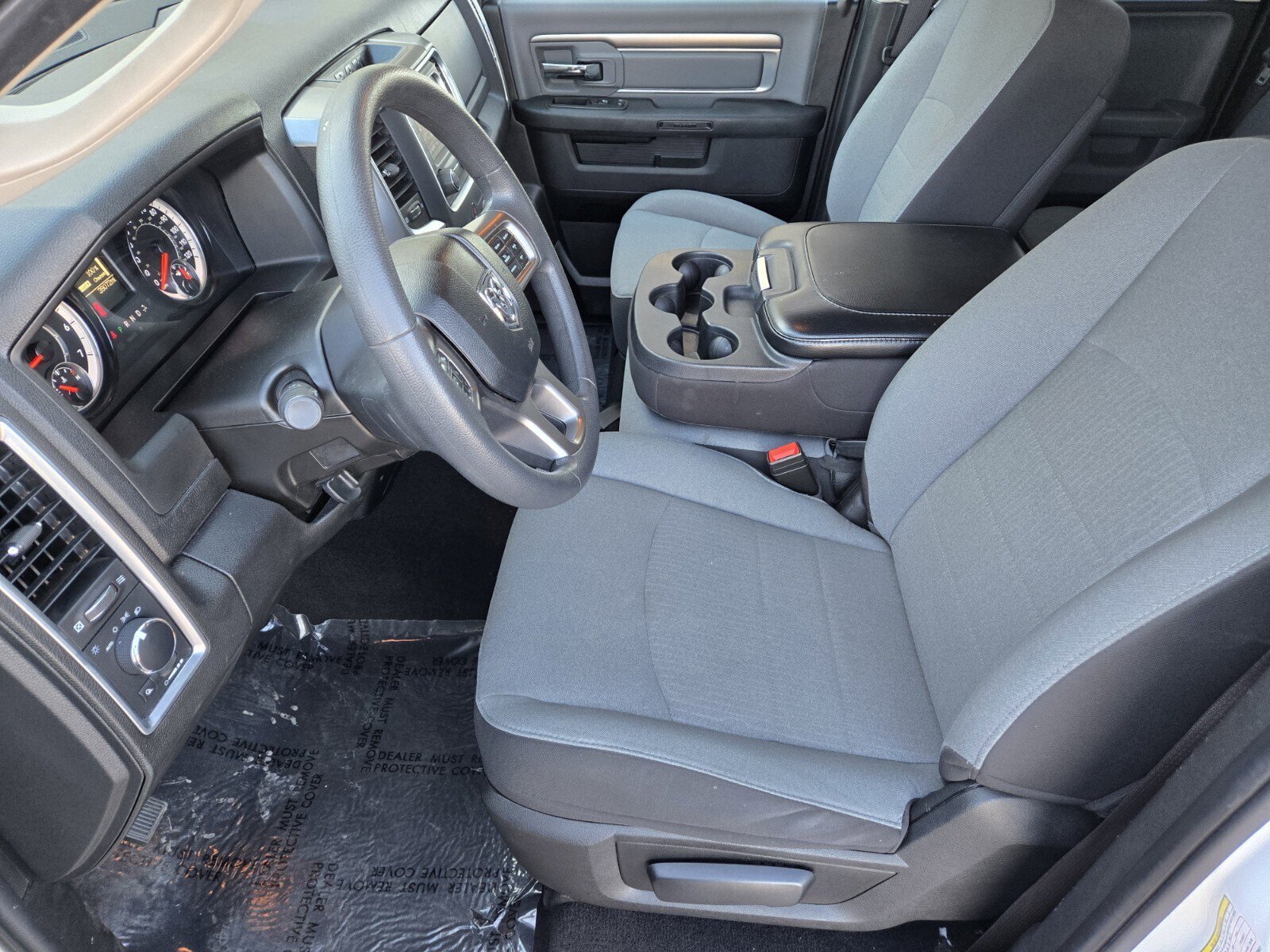 Used 2024 RAM 1500 Classic SLT image 7