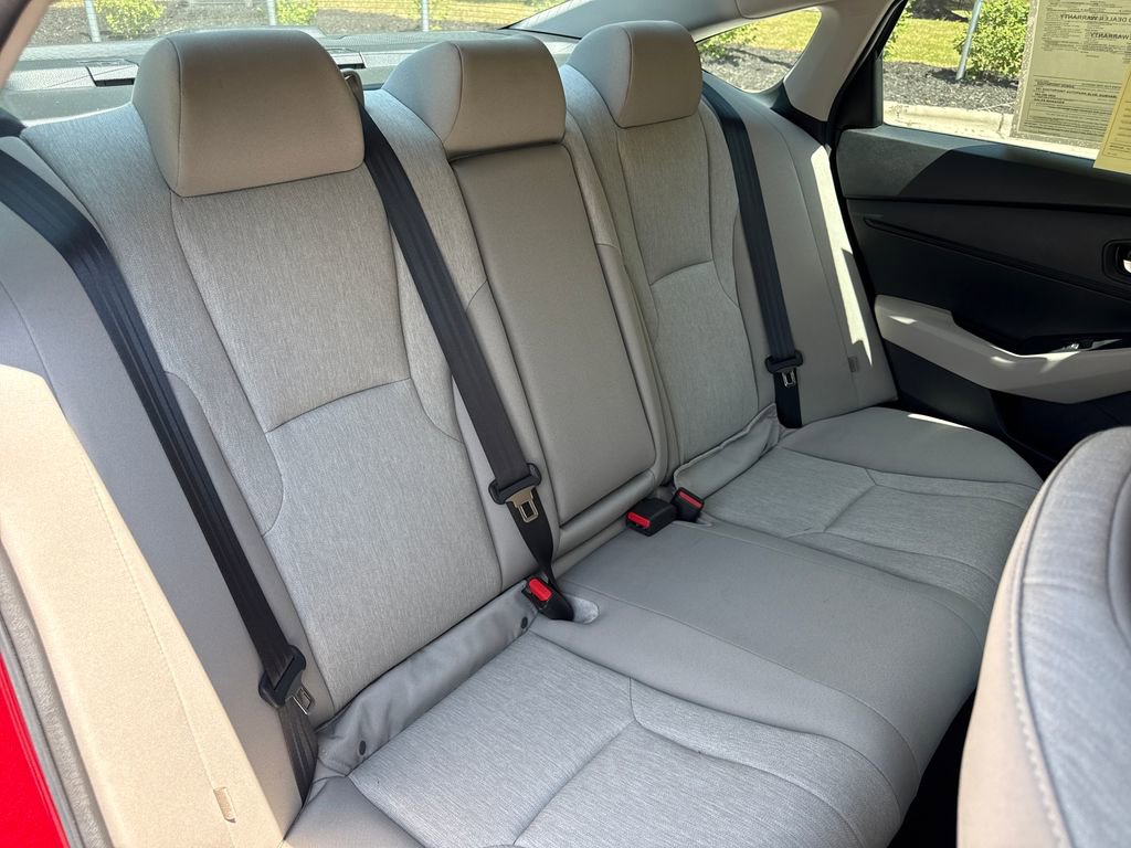 Used 2023 Honda Accord EX image 33