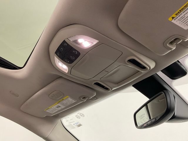 Used 2020 Chrysler Pacifica Limited FWD image 21