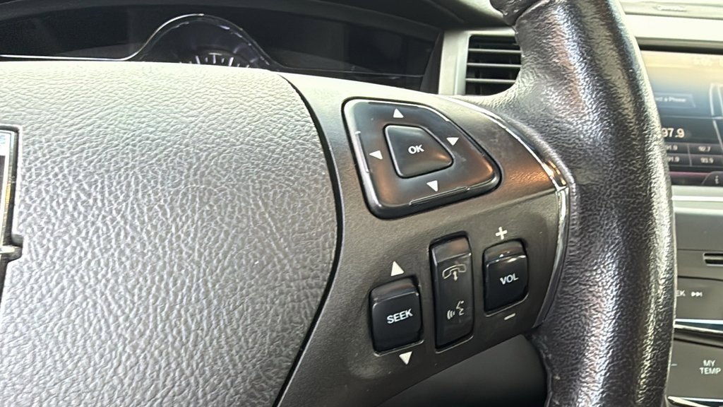 Used 2014 Lincoln MKS AWD w/ Equipment Group 101A image 21