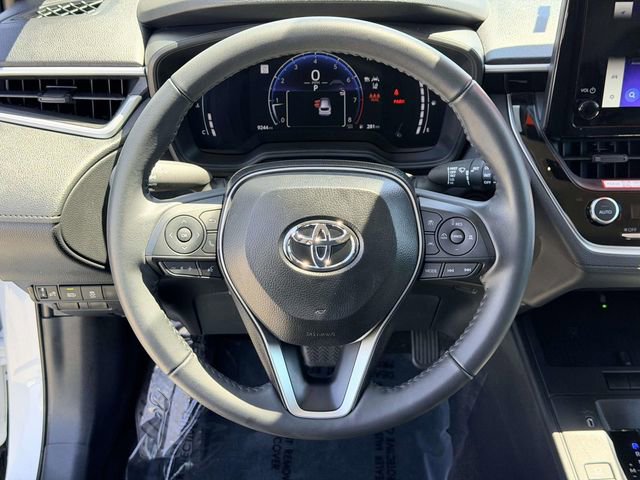 Used 2026 Toyota Corolla Cross LE FWD image 18