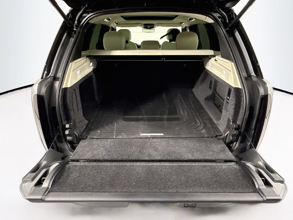 New 2026 Land Rover Range Rover SE AWD/4WD image 28