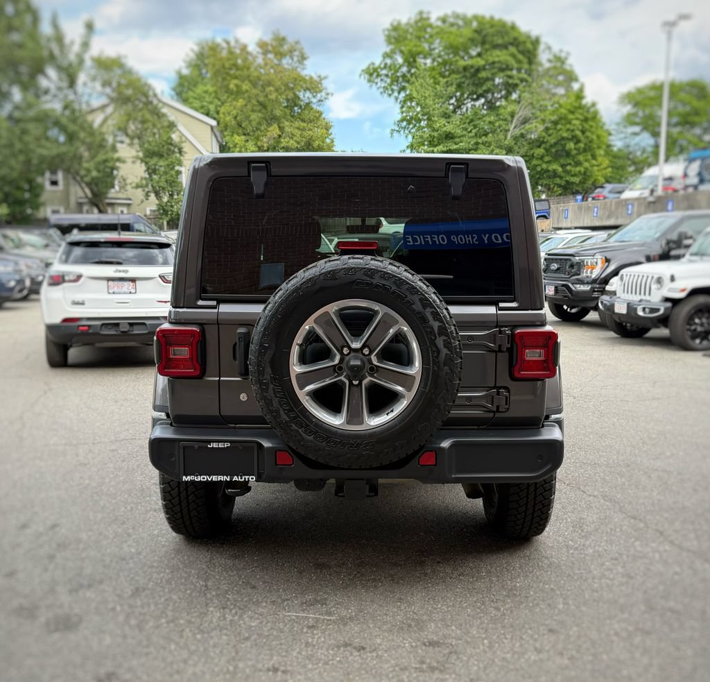 Used 2020 Jeep Wrangler Unlimited Sahara AWD/4WD image 10
