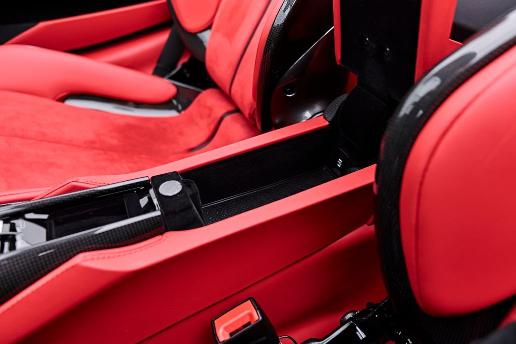 Used 2024 Ferrari SF90 Spider AWD/4WD image 74