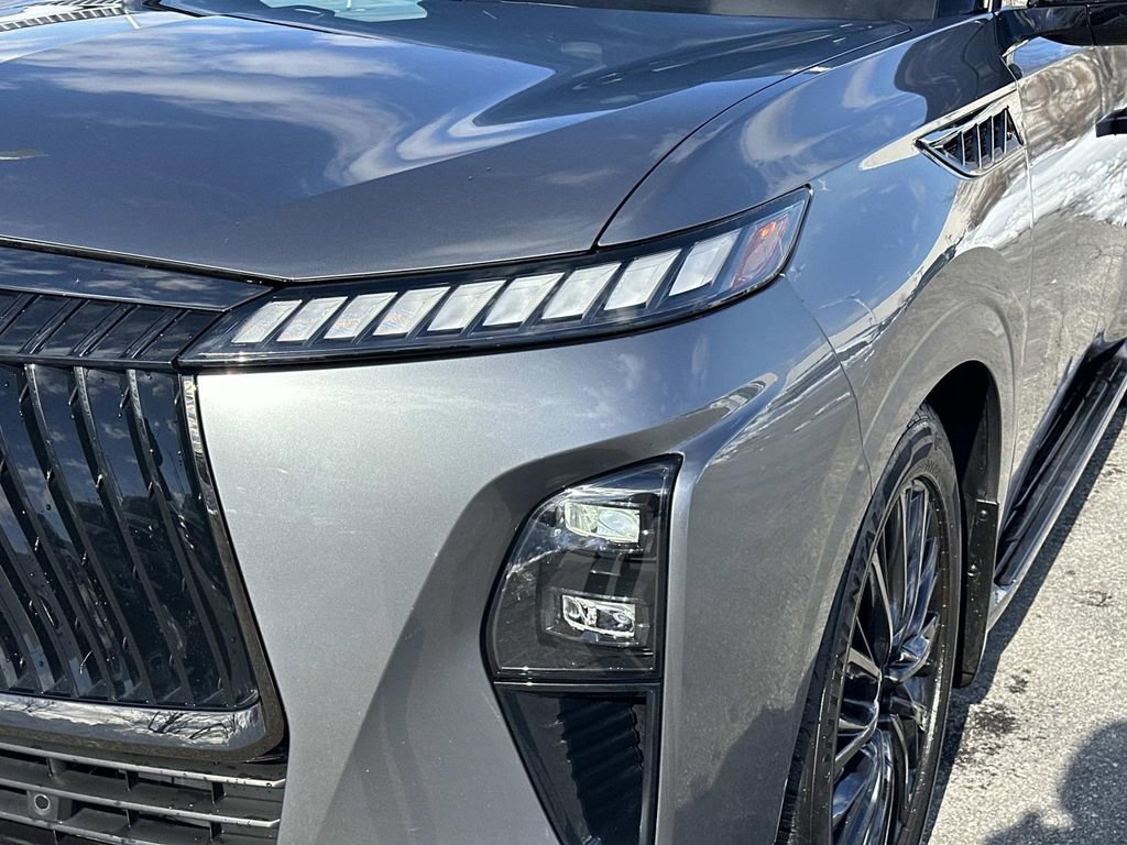 Certified 2025 INFINITI QX80 Autograph w/ Autograph Exterior Package image 9