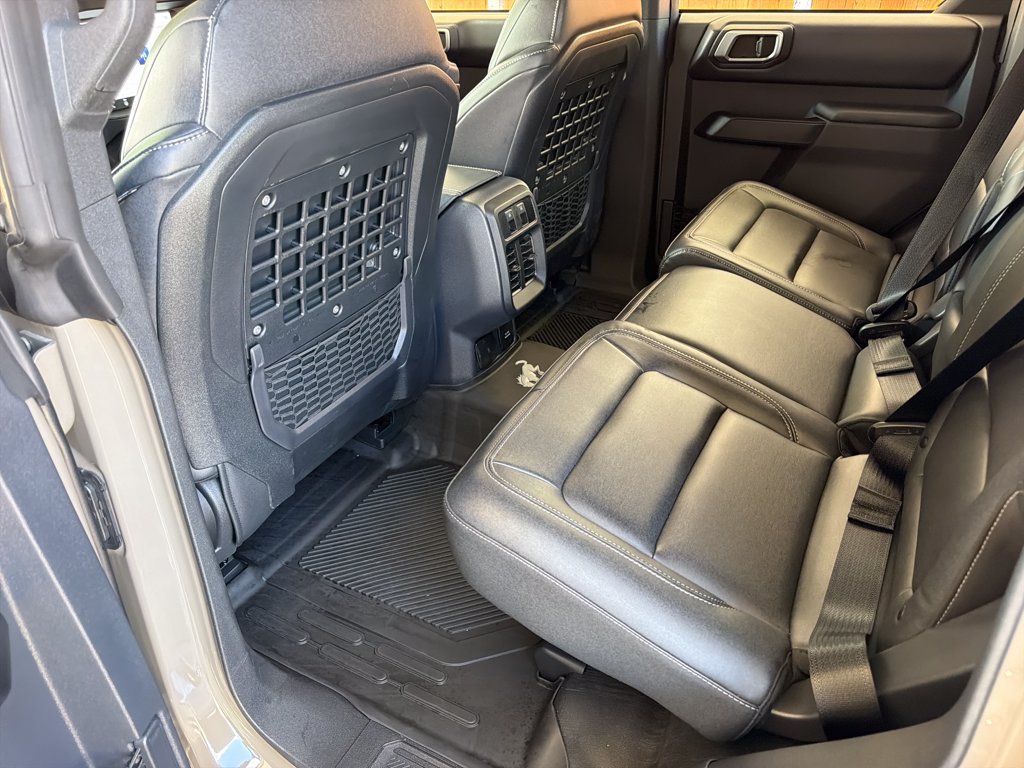 Used 2025 Ford Bronco Badlands w/ Sasquatch Package AWD/4WD image 30
