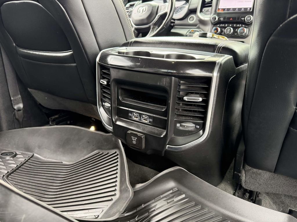 Used 2022 RAM 1500 Laramie w/ Sport Appearance Package AWD/4WD image 15