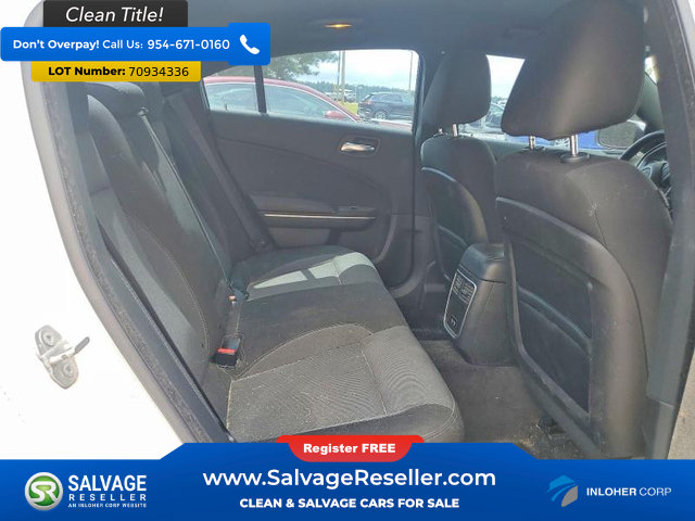 Used 2015 Dodge Charger SE w/ Sport Appearance Group RWD image 13