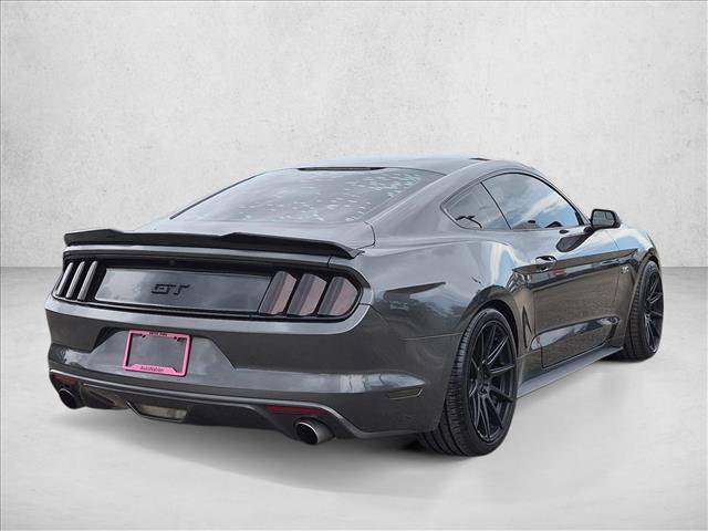 Used 2017 Ford Mustang GT RWD image 5