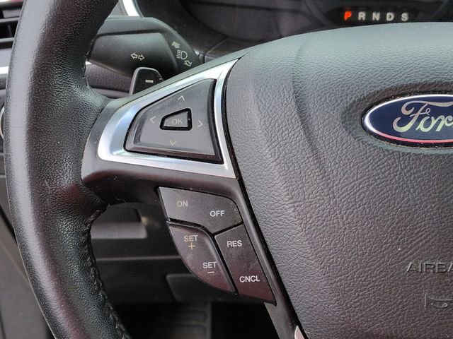 Used 2017 Ford Edge Titanium w/ Equipment Group 301A image 18