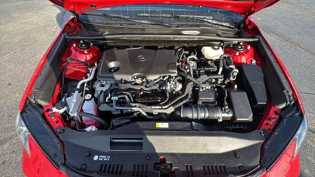 Used 2025 Toyota Camry LE FWD image 32