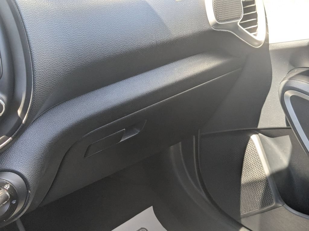 Used 2022 Kia Soul LX FWD image 21