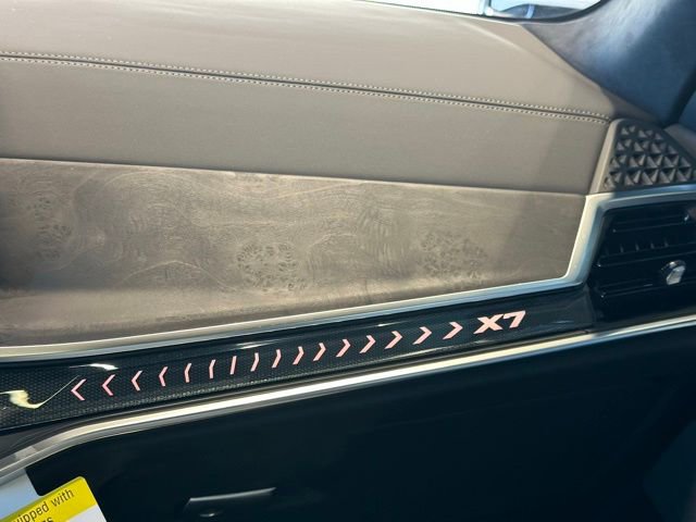 New 2026 BMW X7 xDrive40i image 5