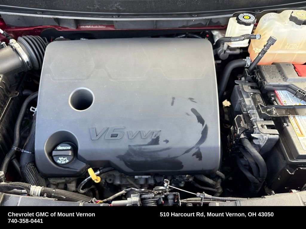 Used 2021 Chevrolet Traverse LT image 25