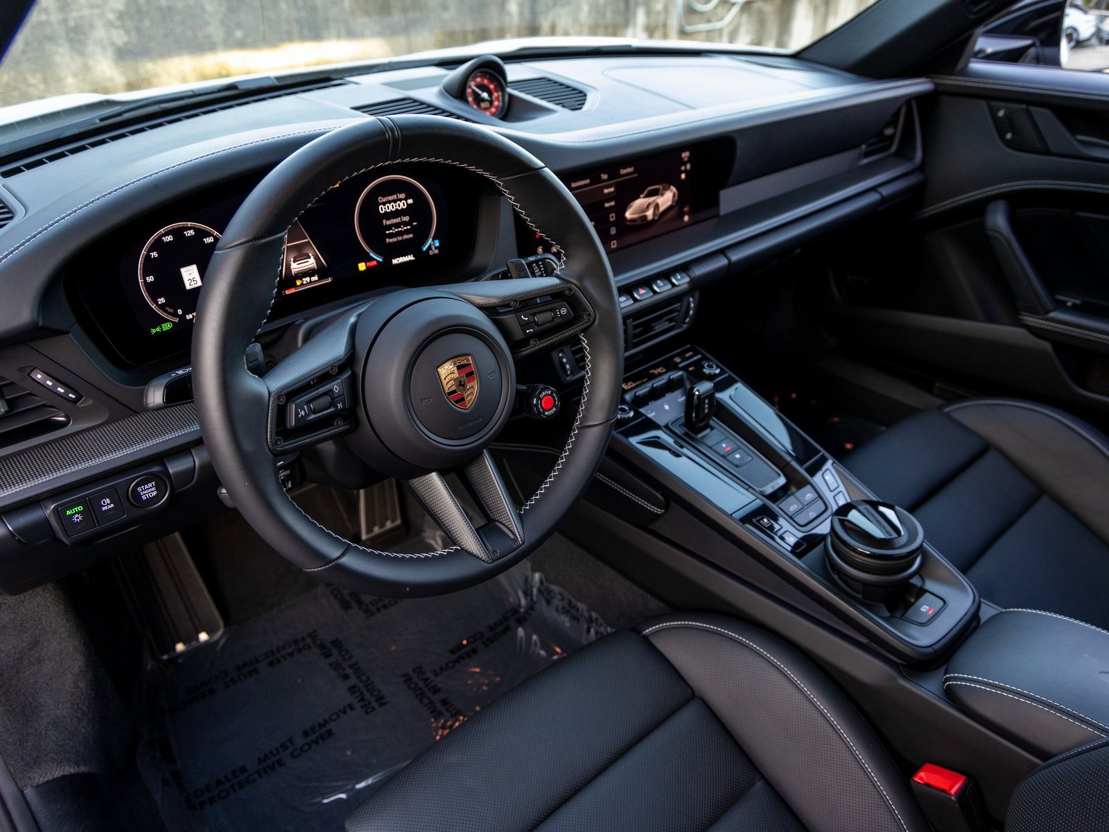 Certified 2025 Porsche 911 Carrera GTS image 4