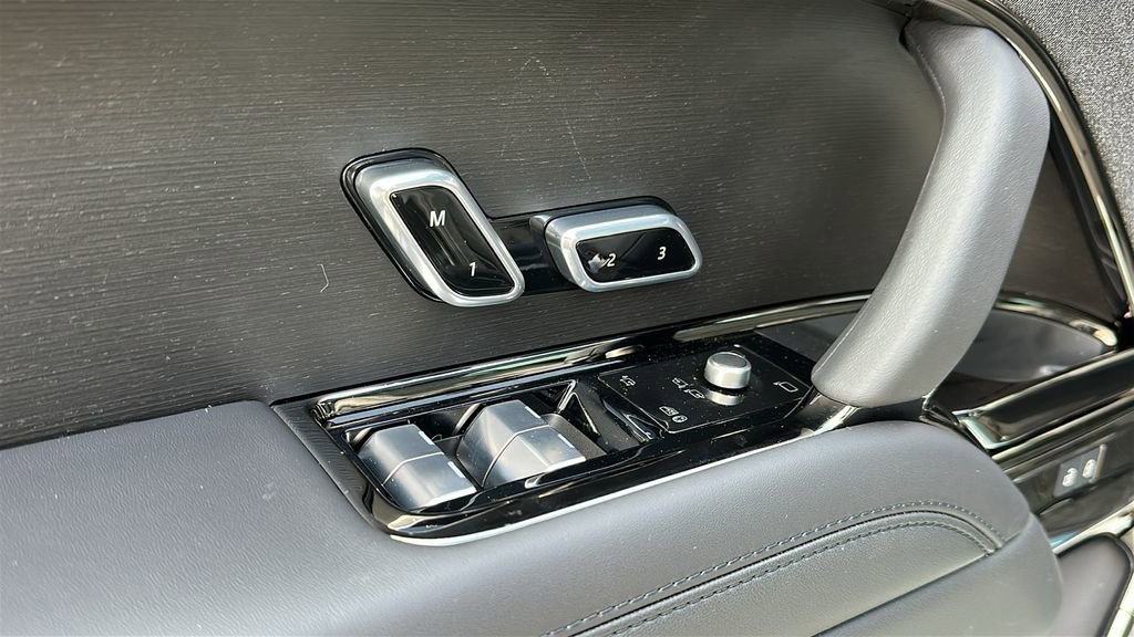 New 2026 Land Rover Range Rover Sport Dynamic SE image 9