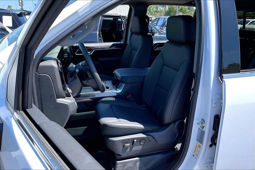 New 2026 Chevrolet Silverado 2500 LTZ w/ LTZ Premium Texas Edition AWD/4WD image 9