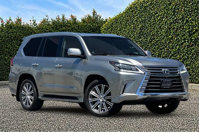 Used 2016 Lexus LX 570 4WD w/ Luxury Package