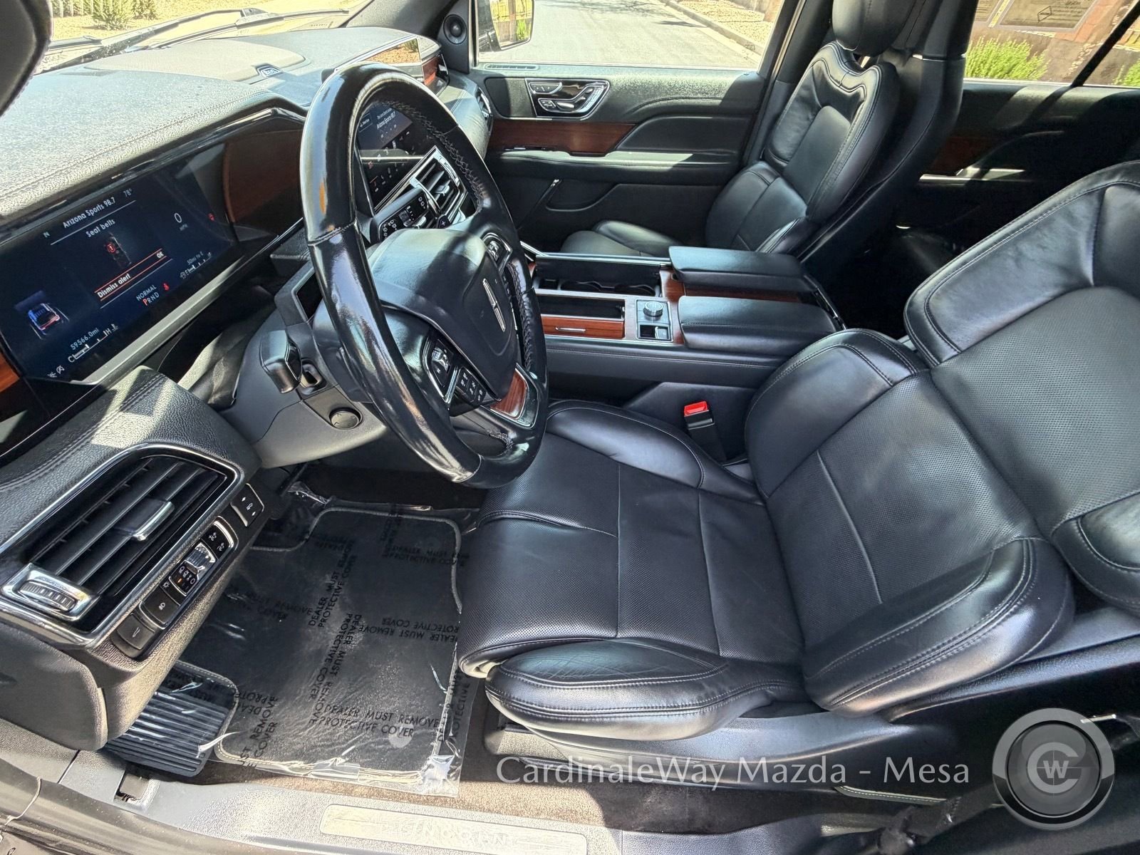 Used 2023 Lincoln Navigator Reserve AWD/4WD image 16